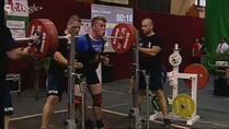 Toni,  23v/74kg, jalkakyykky 280kg. varuste MM-2014, Unkari.