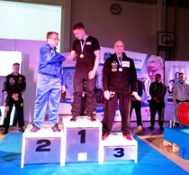 Toni Väisänen avoimenluokan 74kg, Suomenmestari 2018. Klassinen voimanosto