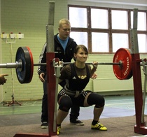 Anni R.Kyykyn 63kg/23-v. SE-yritys 118,5kg Äänekoski 2014